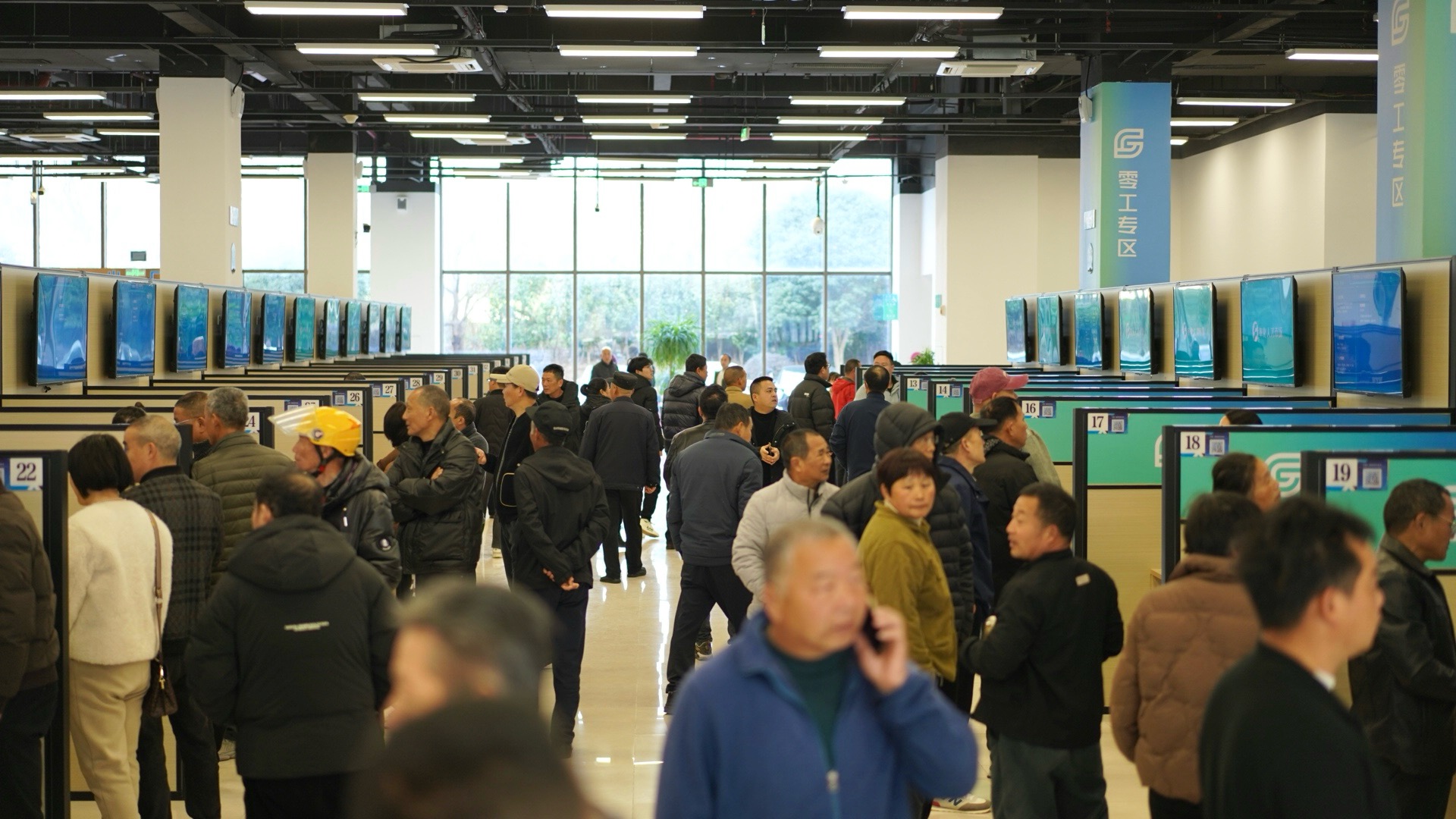 提前開市！這場“新春招聘會(huì)”送上家門口的“新年禮”